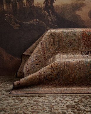 Carpets & Rugs