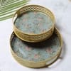 Round Tray Set Of 2 In Green And Pink Colour