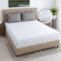 White And Grey  Geometric Cotton  400 Tc  Fitted  Super King Size Bedsheet With 2 Pillow Covers