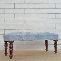 Jivin Bench
