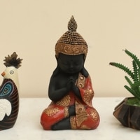 Justen Polyresin  Figurine in Red Colour