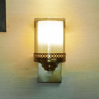 Melvena Wall Lamp