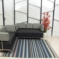 StripAY Carpet Size 7.10x5.3 ft.