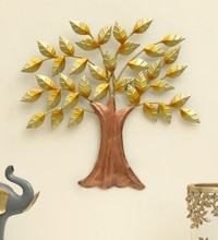Reva Abstract Metal Wall Decor in Multicolor Set of 1