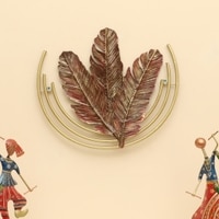 W-Victoria Abstract Metal Wall Decor in Multicolor Set of 1