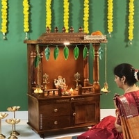 D'Dass Honey Finish Solid Sheesham Wooden Temple For Pooja