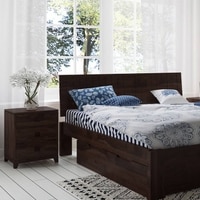 Magellan Solid Wood Bedside Table in Mahogany Finish