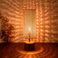 Ornate table lamp with rattan shade (5.5x5.5x17)