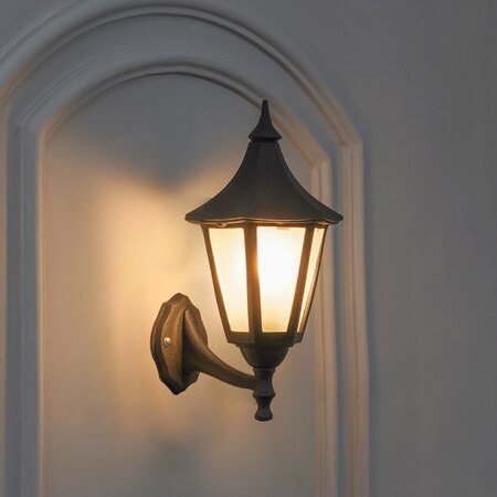 Norfolk Outdoor Aluminium Wall Light In Black Finish