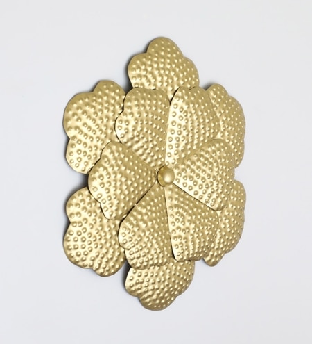 Vamli Abstract Metal Wall Decor in Gold Set of 1