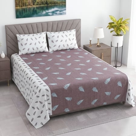 White And Plum Shade Floral Cotton 400 Tc Flat Super King Size Bedsheet With 2 Pillow Covers