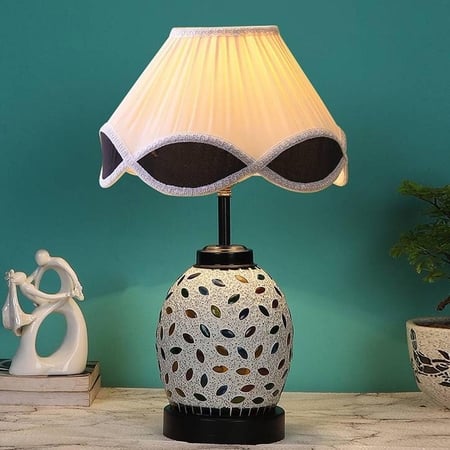 Carolina Vintage Multicolor Glass Shade Table lamp with Iron Base