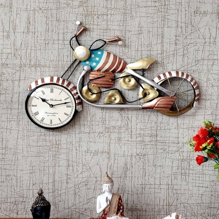 Craft Tree Metal Handpainted Decorative Bike  Clock Showpiece Dial Size 6'' In  Multicolor