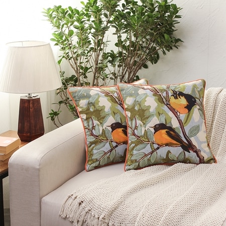 The Native Oriole Set Of 2 Cushion Covers With Green Colour