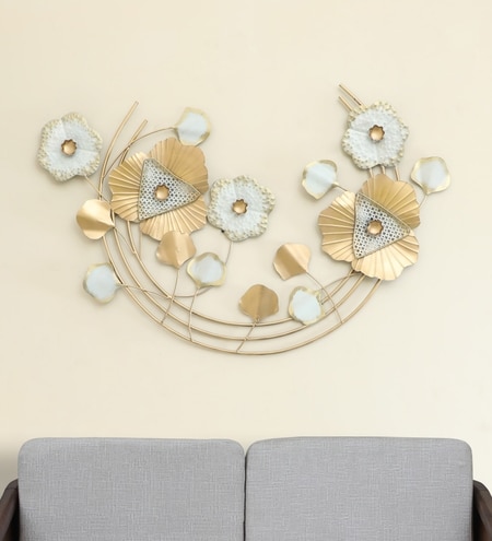 W-Vera Abstract Metal Wall Decor in Multicolor Set of 1
