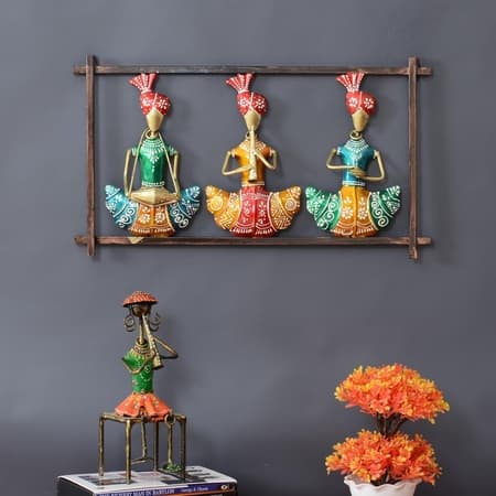 Desert Art Metal Handpainted Sardar Mini Wall Frame in Multicolour