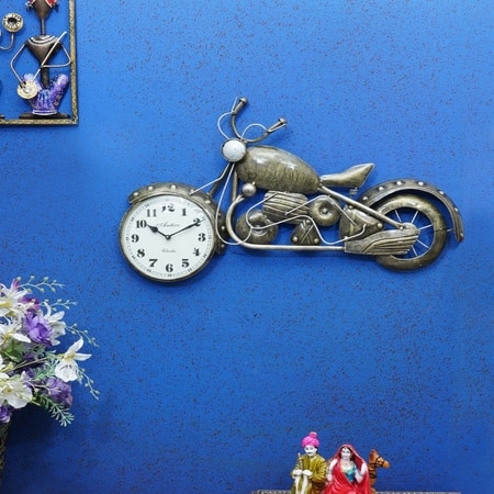 Craft Tree Metal Handpainted Silver Color Bike  Wall Clock