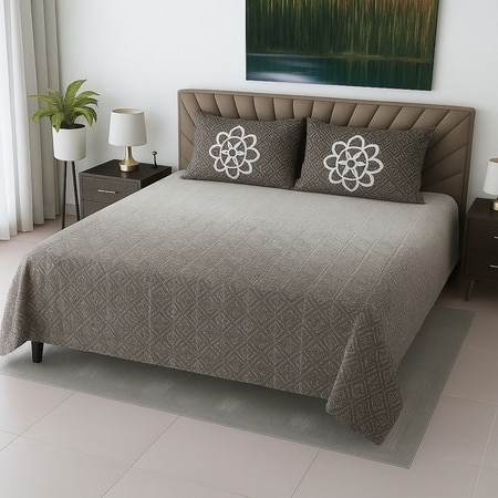 Green & White Abstract 400 TC Cotton Flat Super King Size Bedsheet With 2 Pilllow Covers