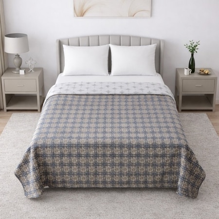 Sana White & Green Floral Cotton Dohar Double Bed Reversible 350 Tc Size 240 X 220 Cms
