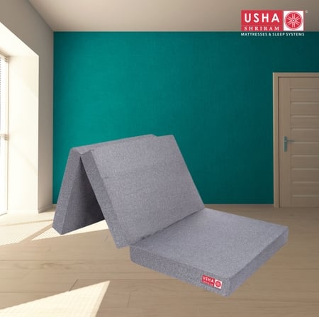 Usha Shriram Tri-Fold Portable & Foldable Double SizeMattress with Herb Fresh Tech (Mattress Thickness: 4 Inches, Mattress Dimensions: 72 x 48 in)