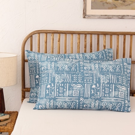 Gamathi Set Of 2 Pillow Covers with Light Blue colour
