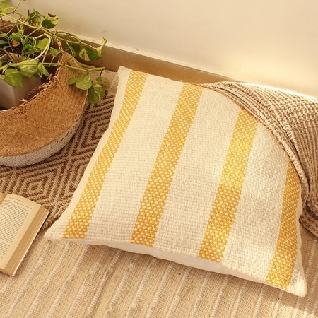 Shivalik Set Of 2 Cushion Covers With Yellow Colour