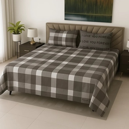 Multicolor Geometric 400 TC Cotton Flat Super King Size Bedsheet With 2 Pilllow Covers