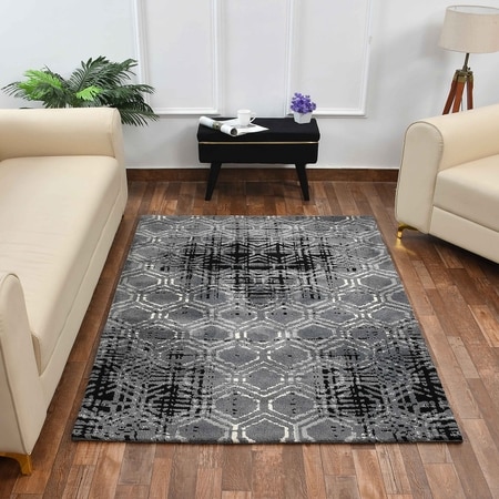 Multicolor Geometric Machine Made Polyester 5 X 7 Feet Carpet