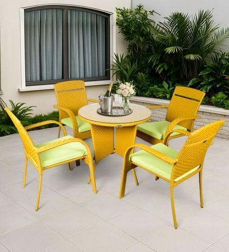 Horsham Wicker Table And Chair Set In Beige Finish