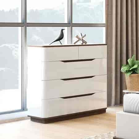 Baltoro Engineered Wood Chest of 5 Drawers in White Finish