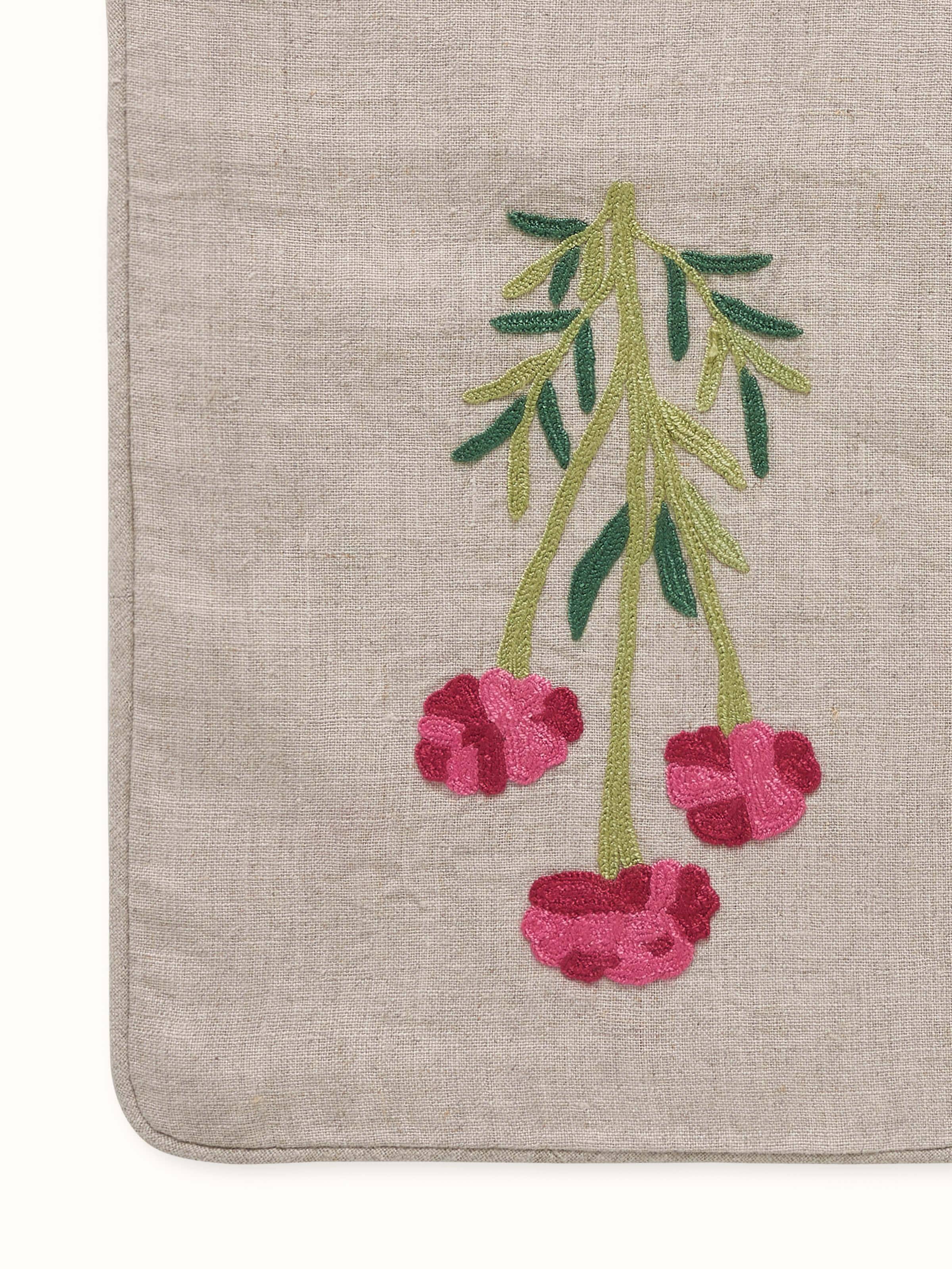 Mughal Miniature Magenta Buta Linen Kashmir Chain Stitch Hand Embroidery Table Runner