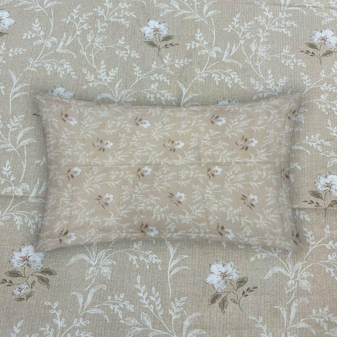 Threads Silky Touch Premium Queen Size Flat Bedsheet 254 x 230 cms