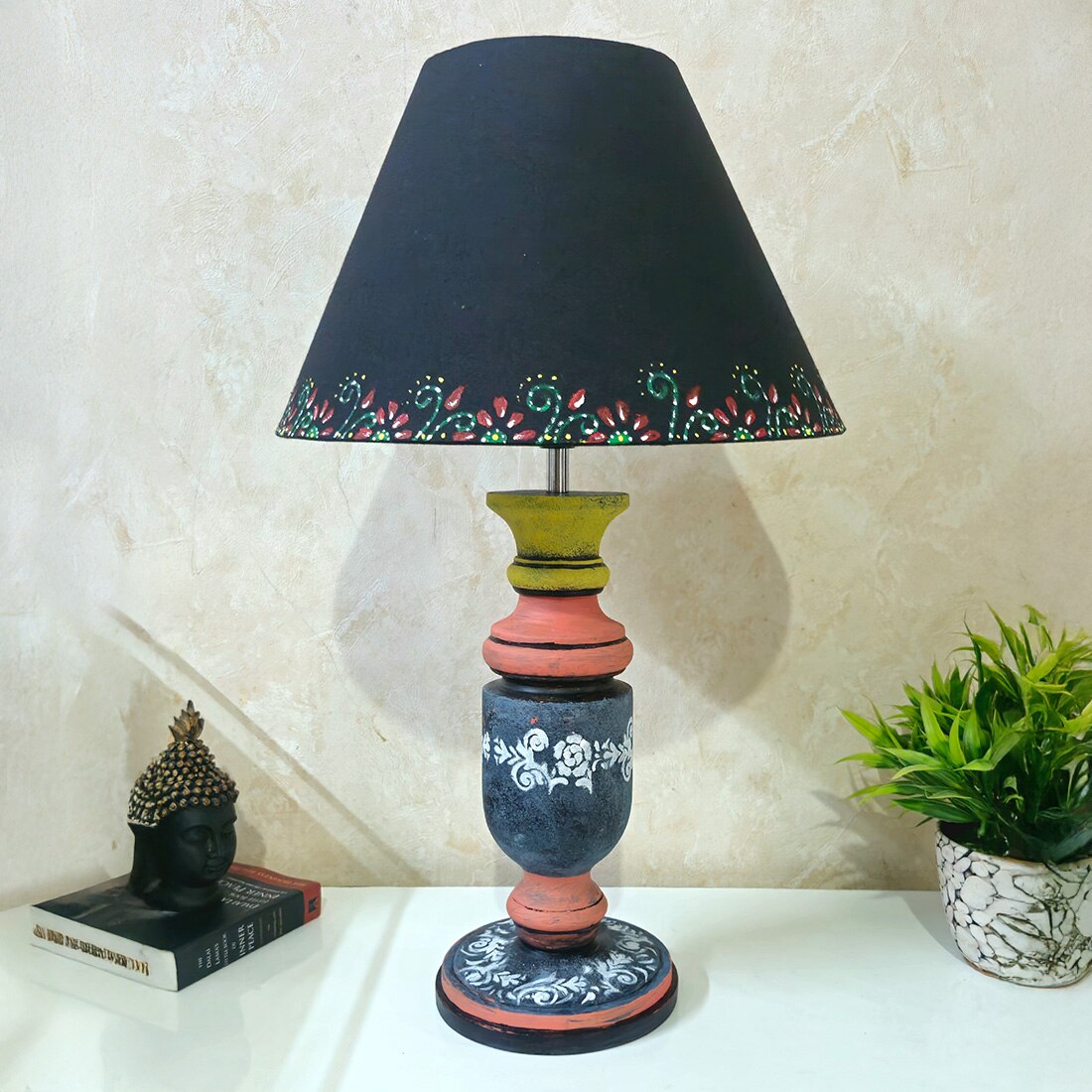 Multicolor Stone Finish Handpainted And Hancarved Distress Wooden Table Lamp