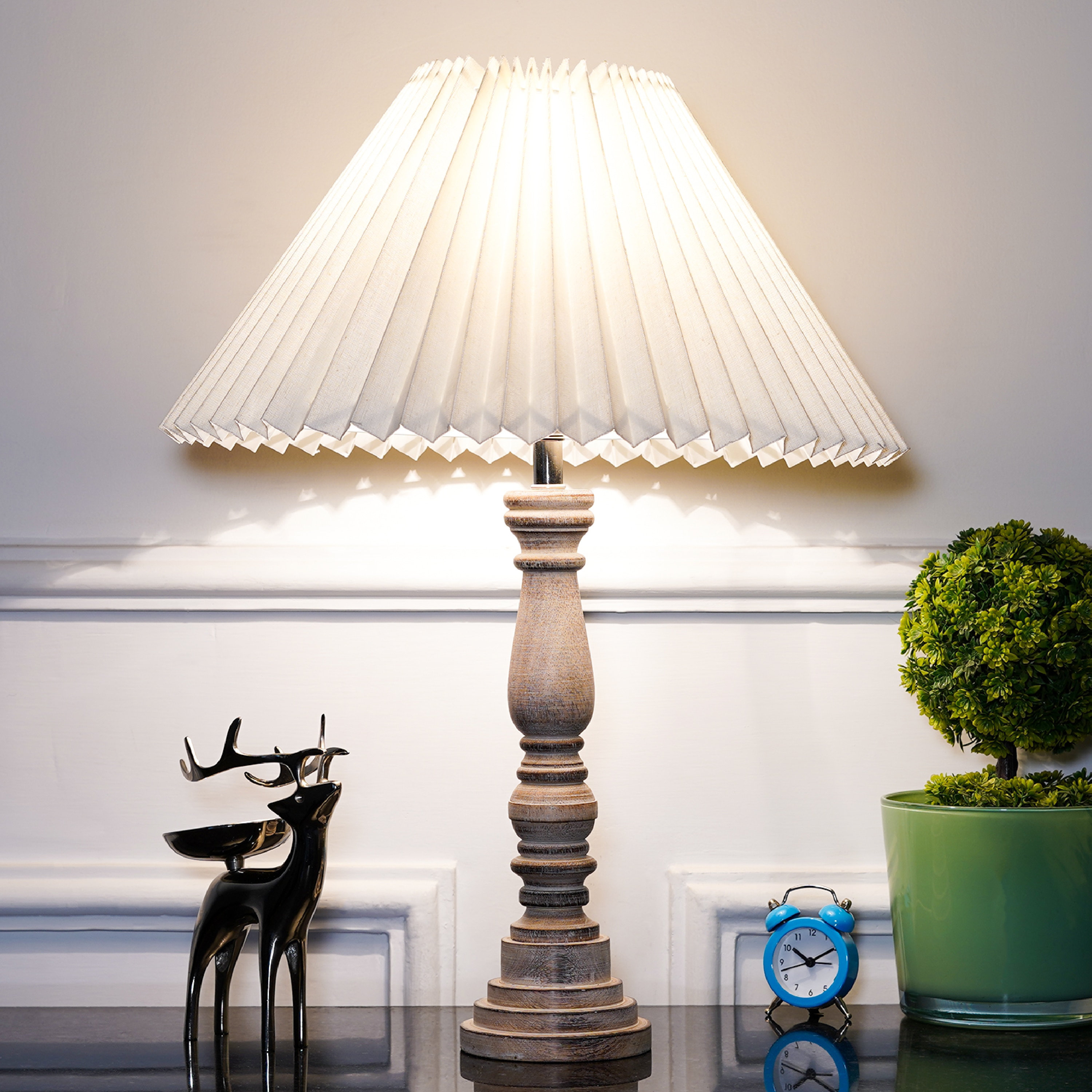 Hatton hand crafted Solid wood distress white finish table lamp With White Cotton Shade