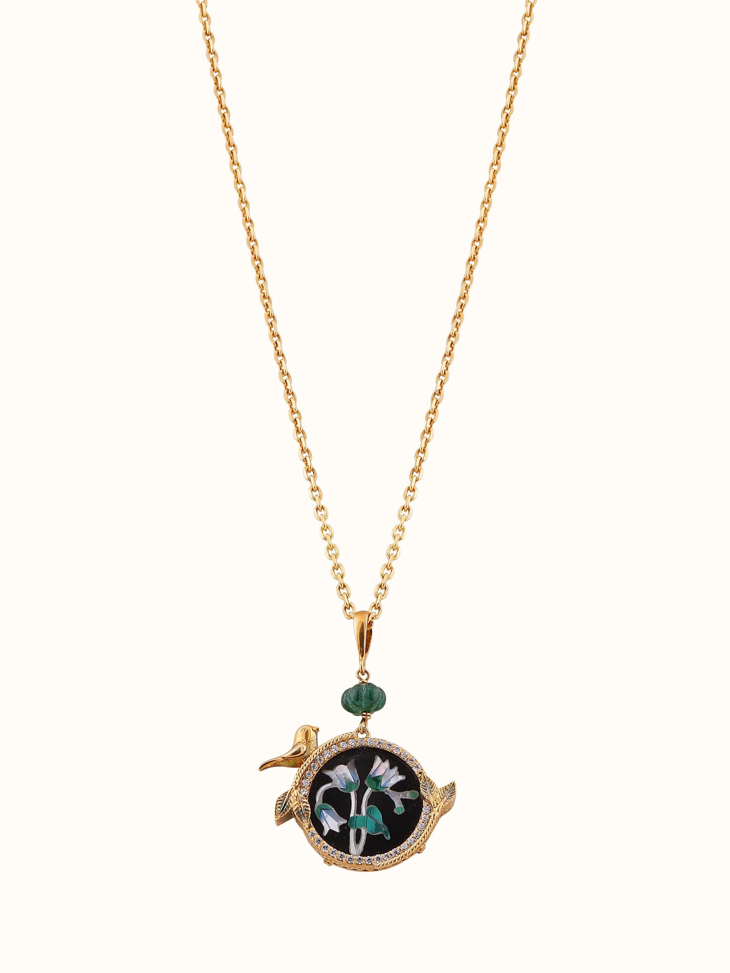 Front view of the Parchinkari Silver Pendant & Chain