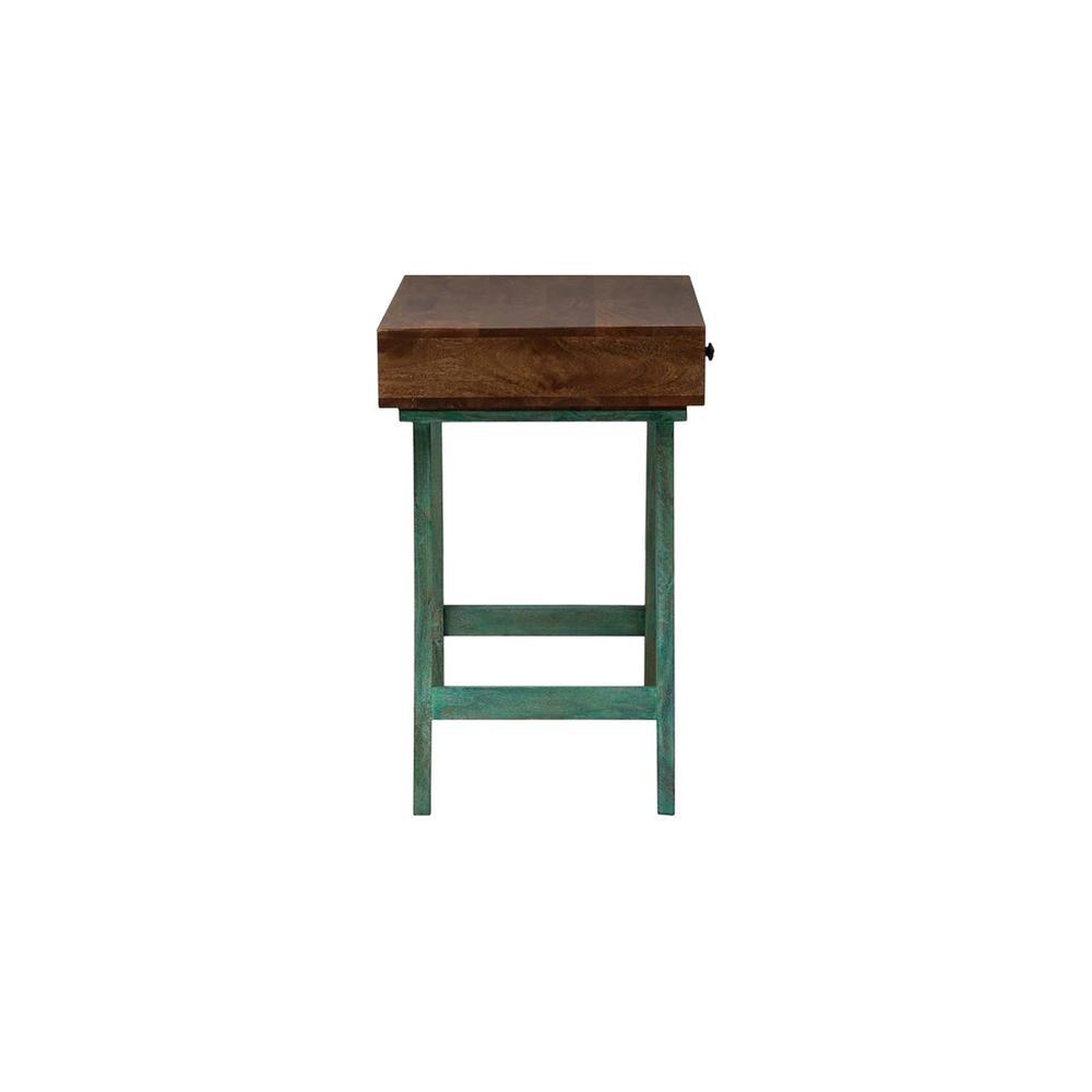 Noya  Study Table