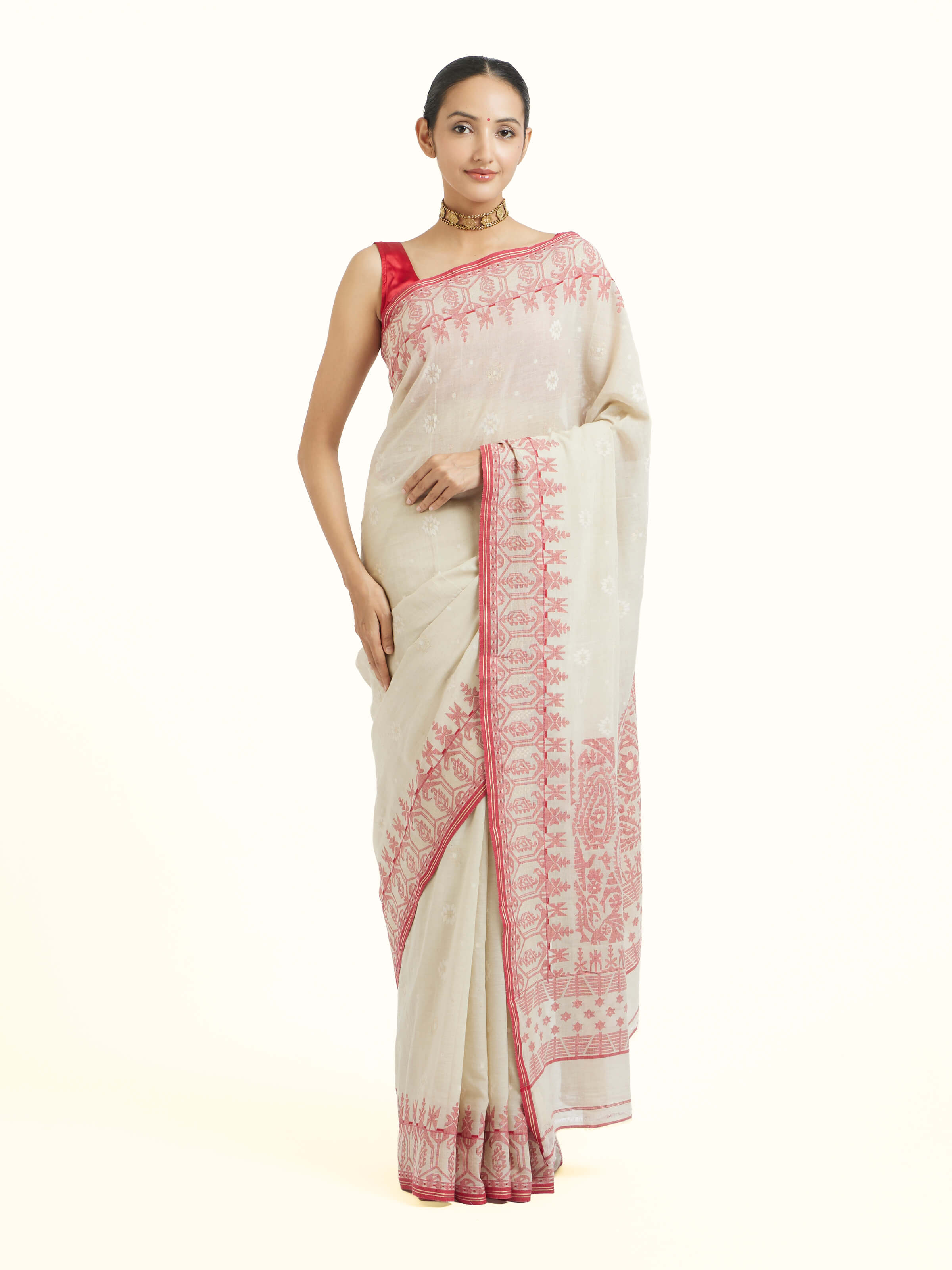 Front view of off-white cotton Bengal Jamdani saree with delicate woven motifs