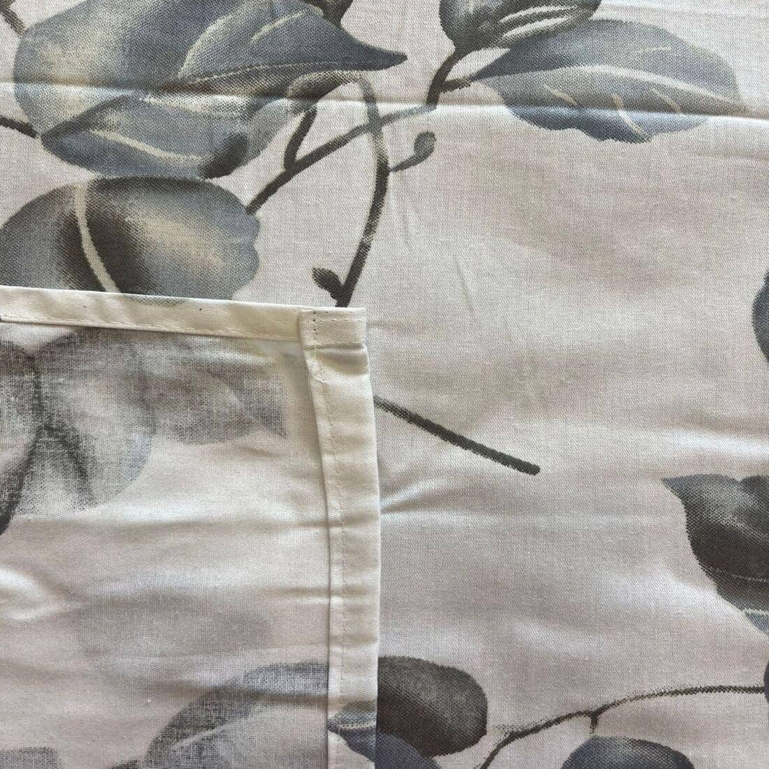 Threads Silky Touch Camri Series Premium Super King Size Flat Bedsheet 275 x 275 cms