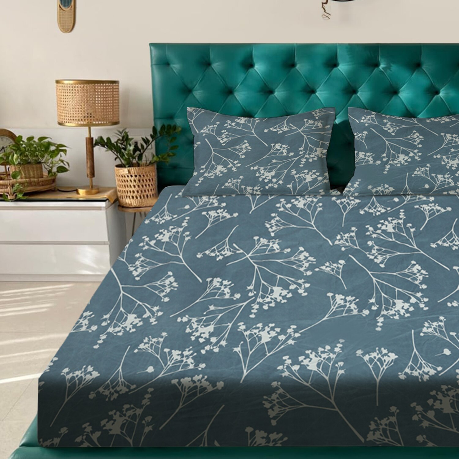 Blue Floral 180 TC Fitted 1 King  Bedsheet with 2 Pillow Covers