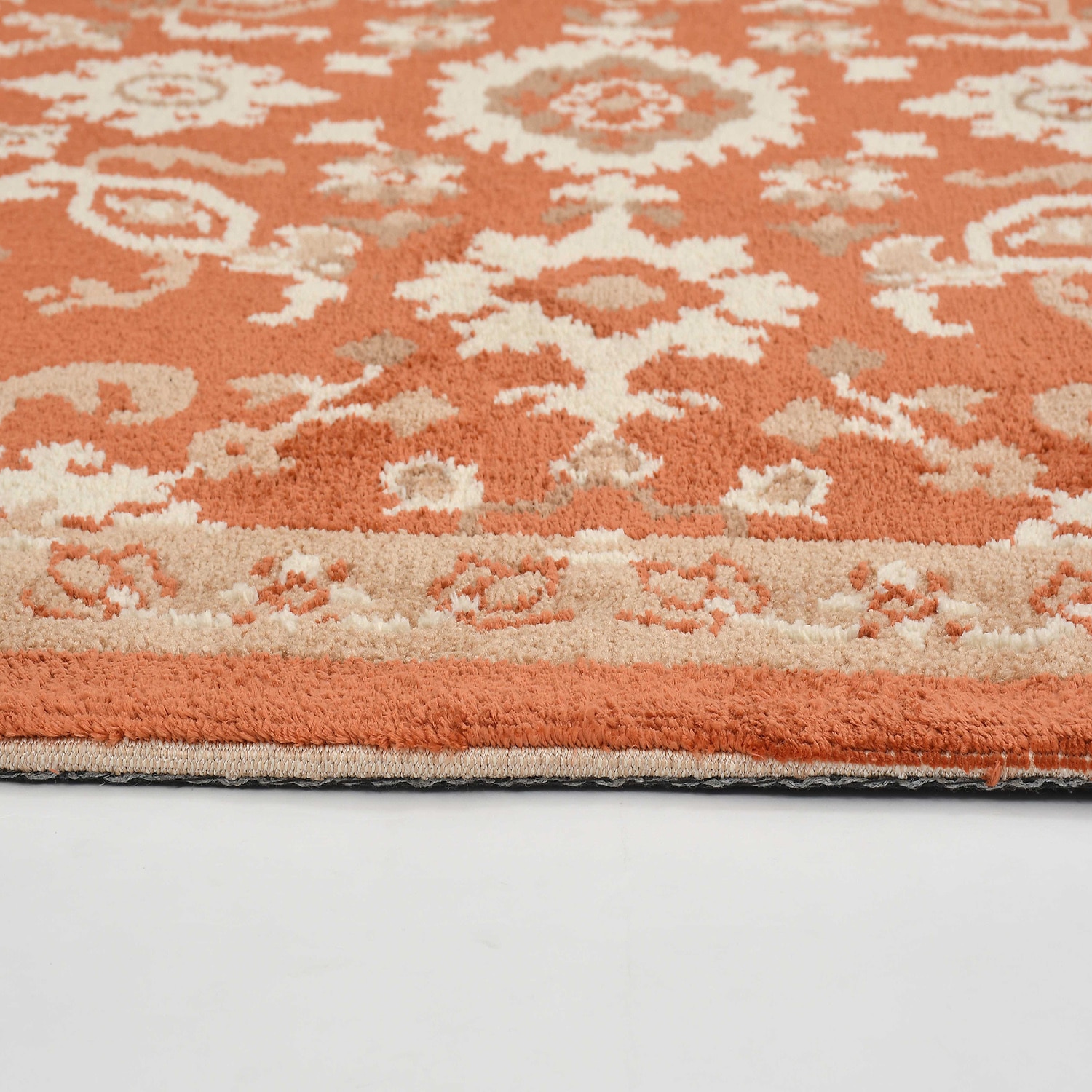 Multicolor Traditional Machine Made Polyester 3 X 5 Feet Carpet