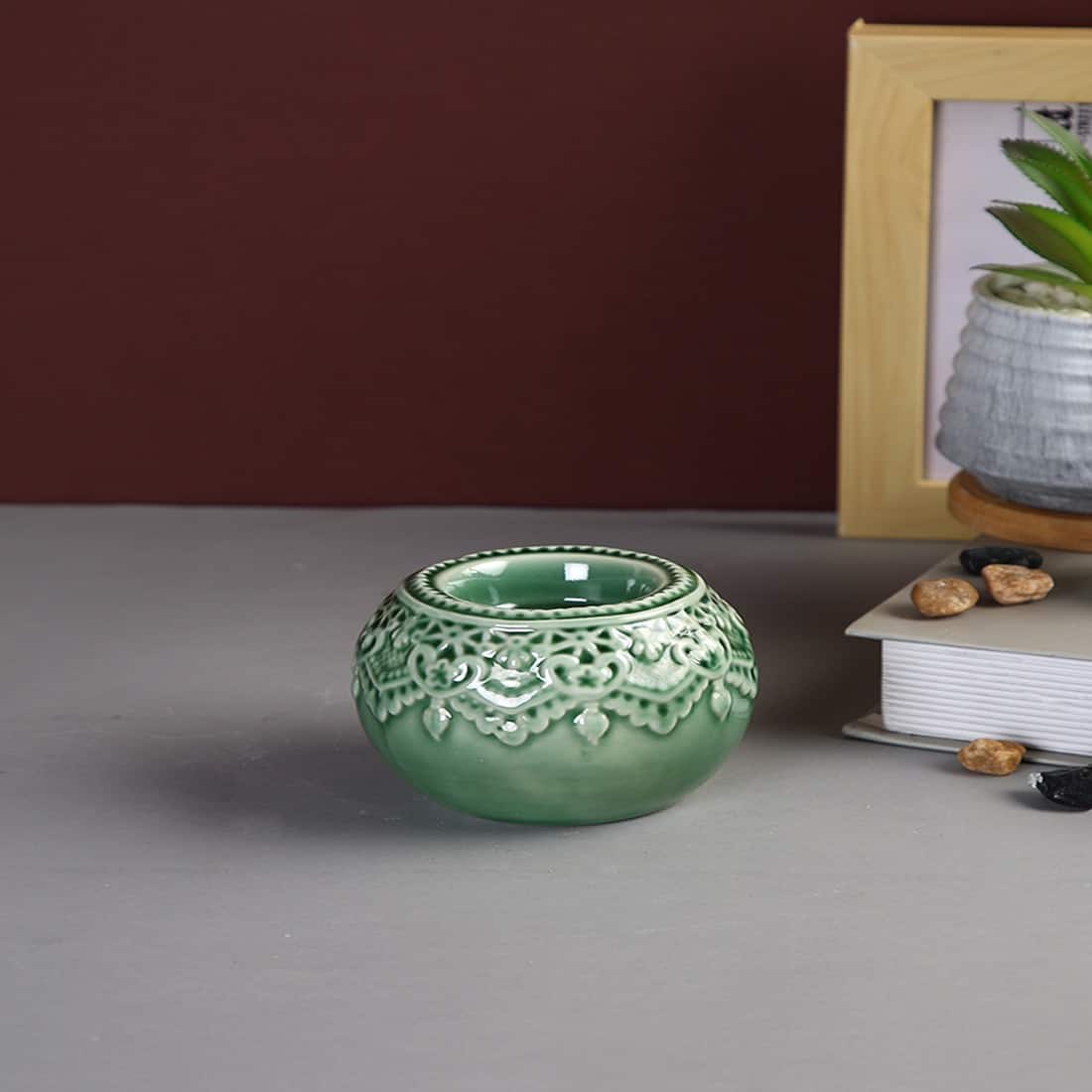 Green Antique Designed Round Candle Holder in Green Colour