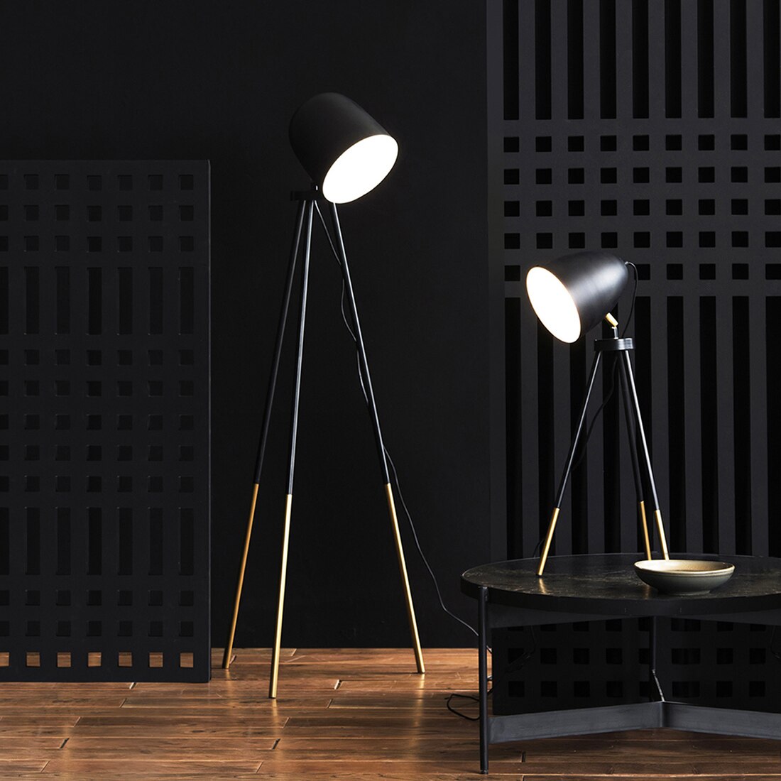 Rhea Floor Lamp Black