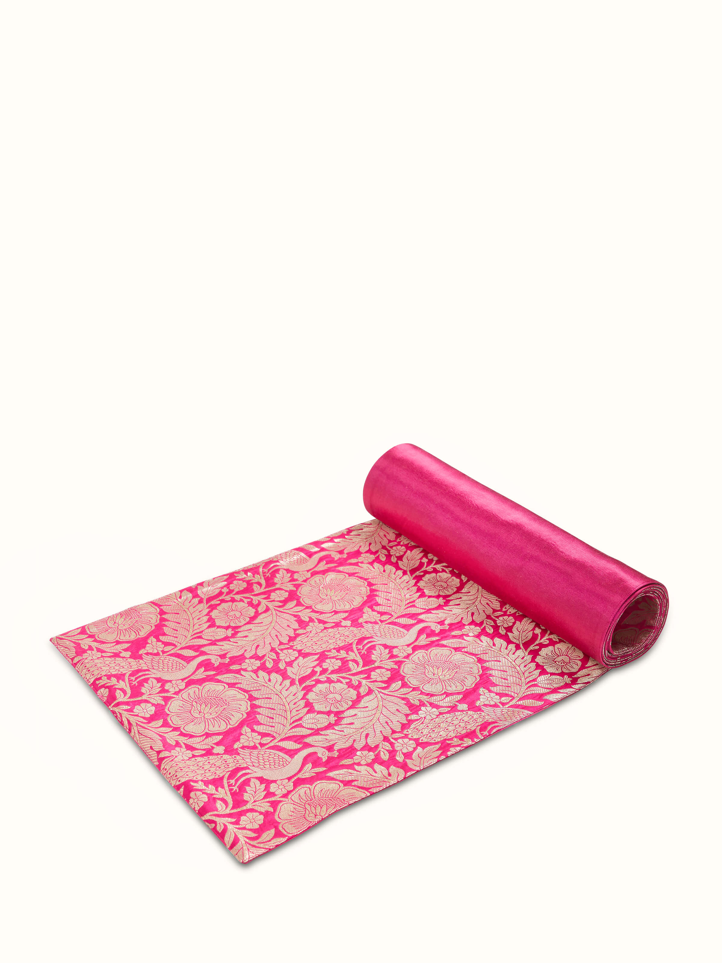 Avasa Rani Mor Jaal Silk Banarasi Brocade Handloom Table Runner