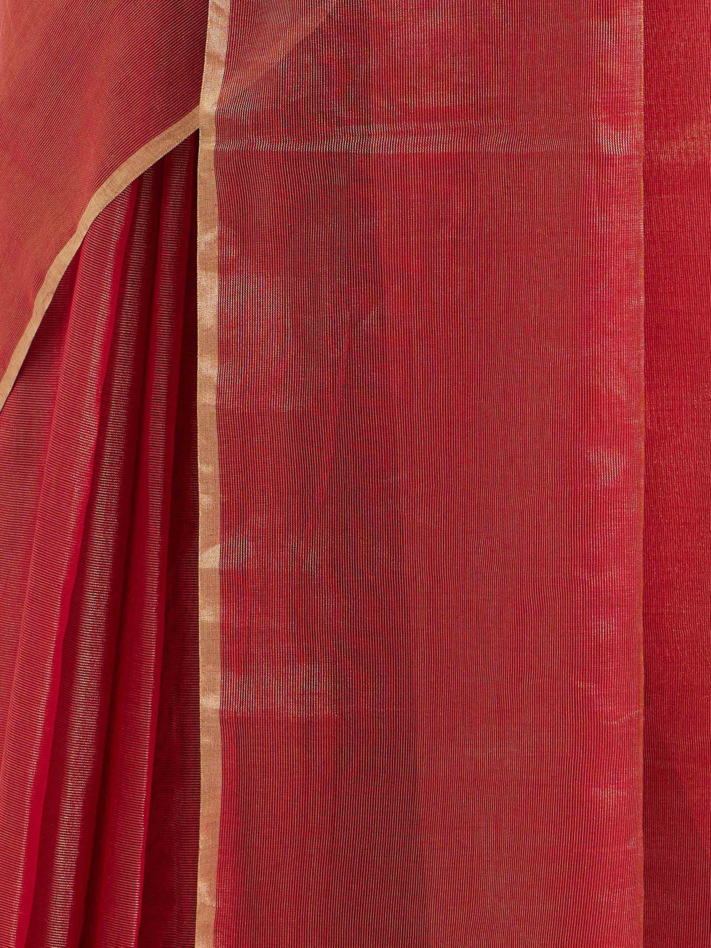 Detail view of red cotton silk Maheshwari saree showing fabric weave