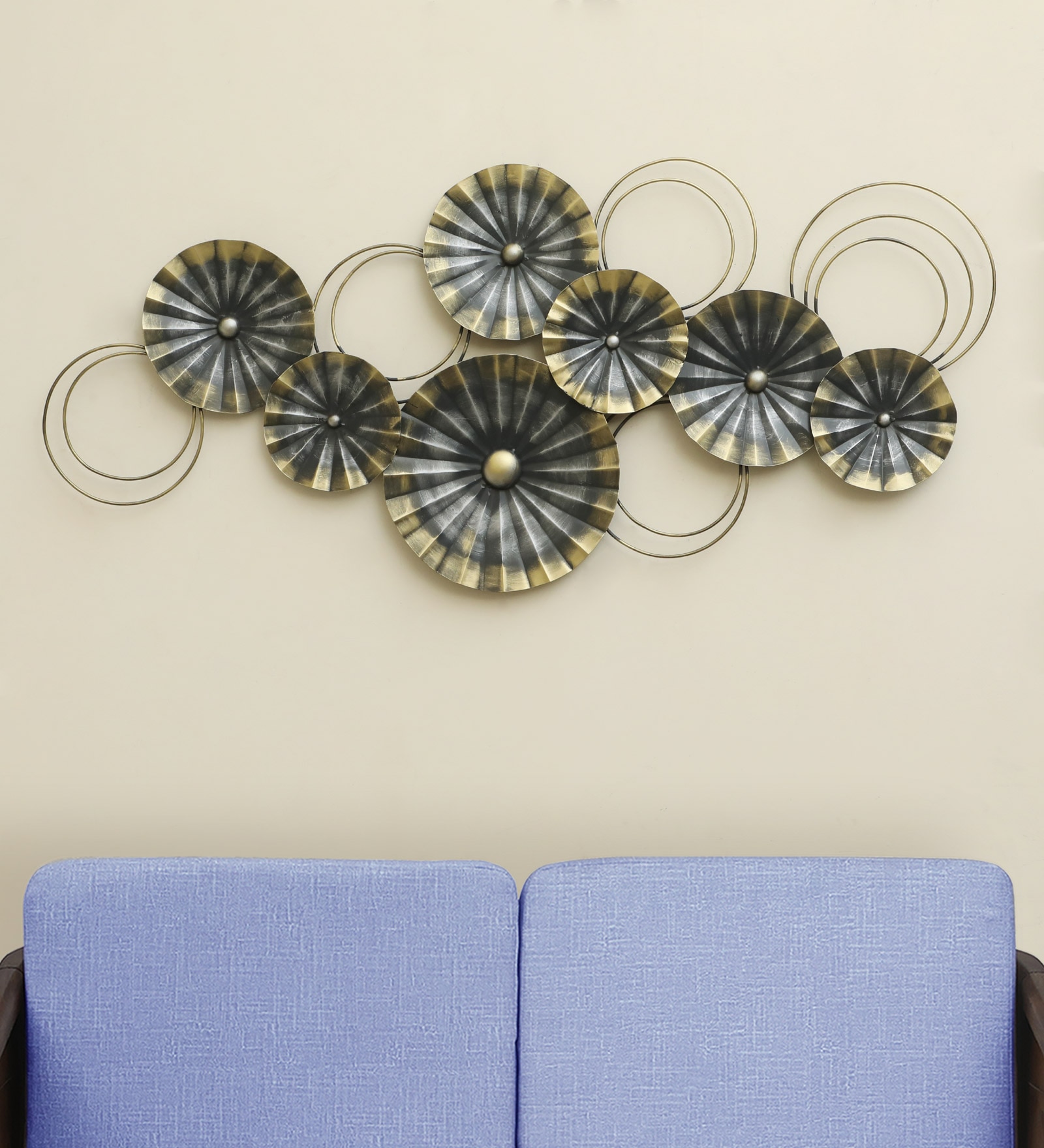 Polo Abstract Metal Wall Decor in Multicolor Set of 1