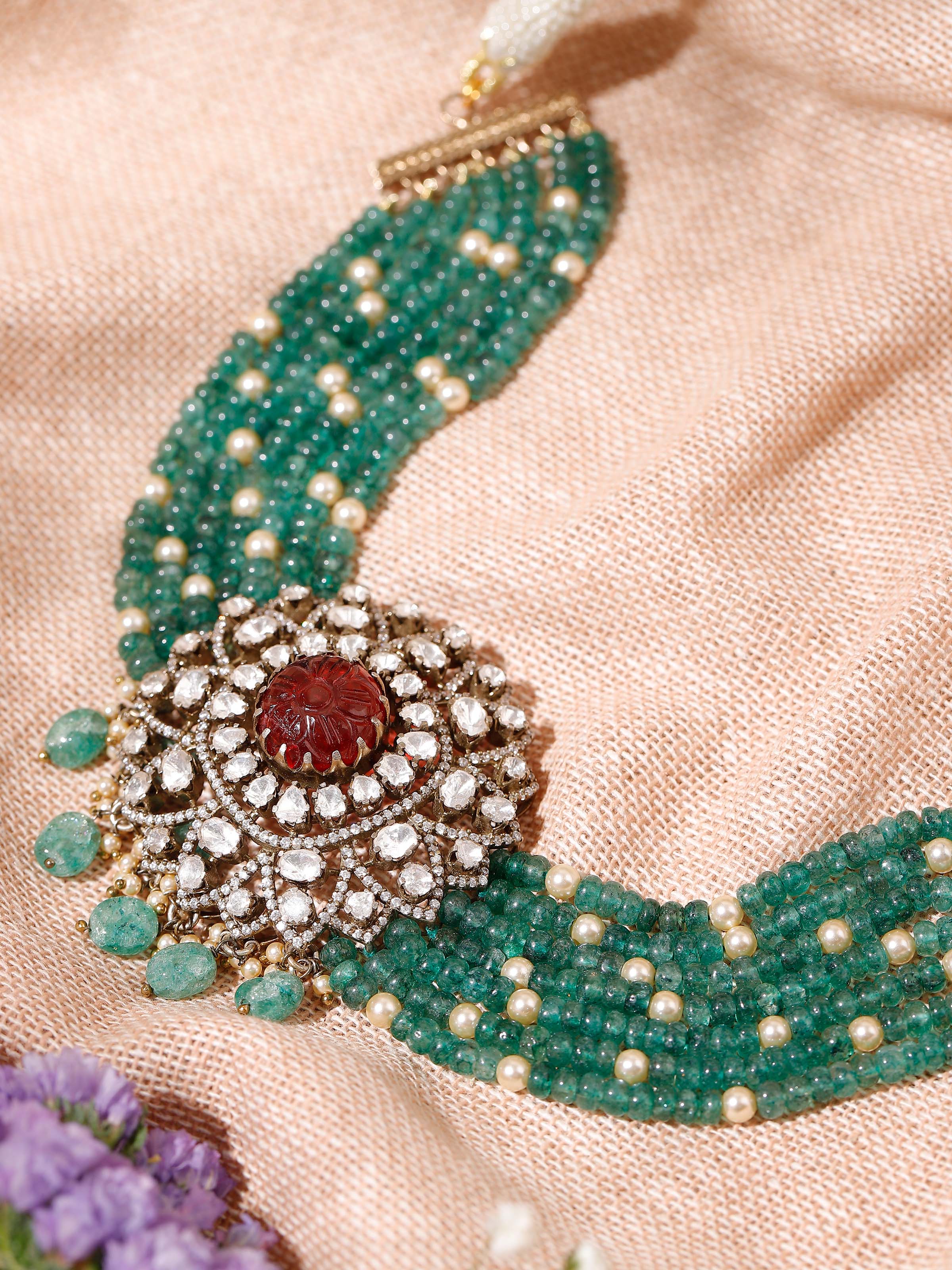 Dank Polki silver choker necklace close-up on display – Swadesh