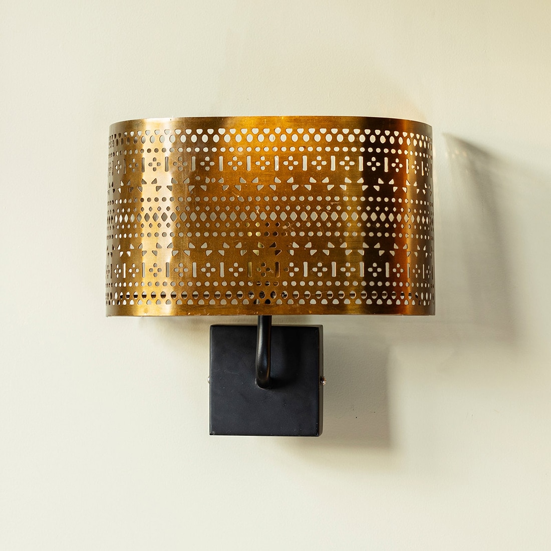 Nawal Handcrafted Wall Lamp - Orange Tree