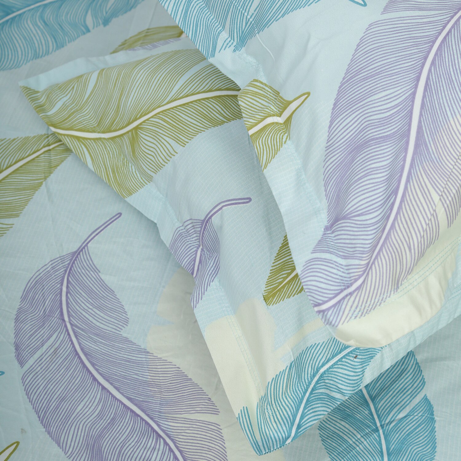 Multicolor Floral 180 TC Fitted 1 King  Bedsheet with 2 Pillow Covers