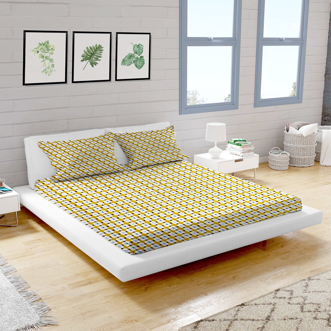High Quality Cotton mix Double bed Fitted Bedsheets 198 cmsx 182 cms ( Pillows 46 x 49 cms)