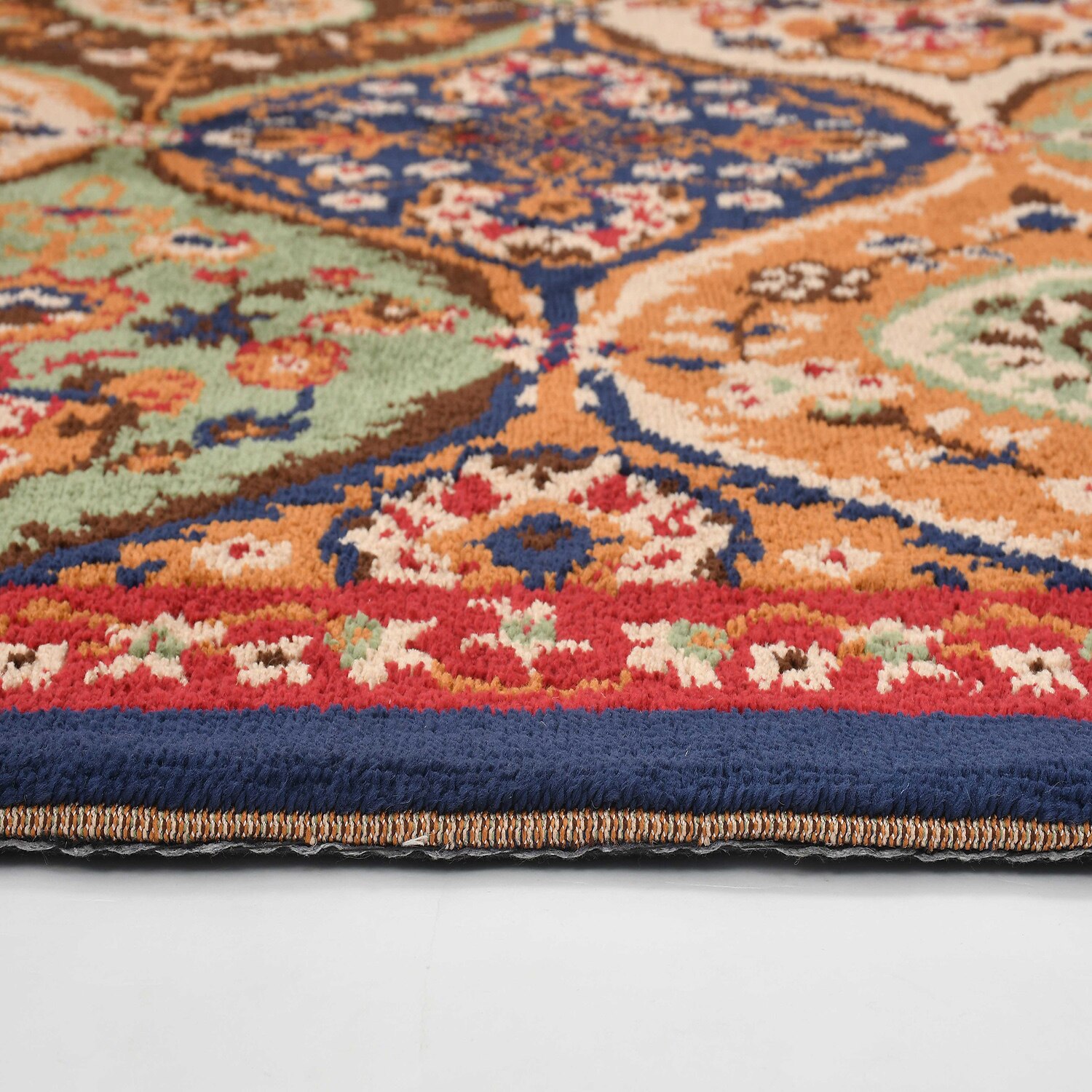 Multicolor Traditional Machine Made Polyester 2 X 5 Feet Carpet